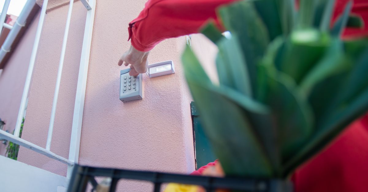 home security lock door — Brampton Locksmiths